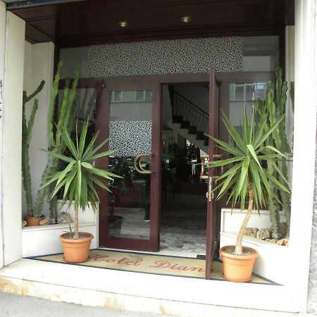 Hotel Nuovo Diana Naples Exterior photo